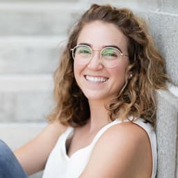 Photo of Natalie Morse